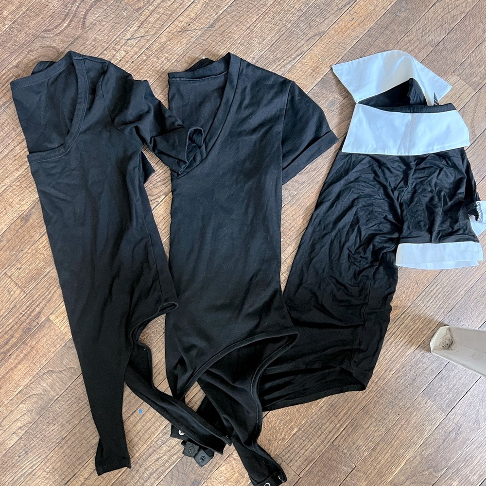 3 medium black bodysuits